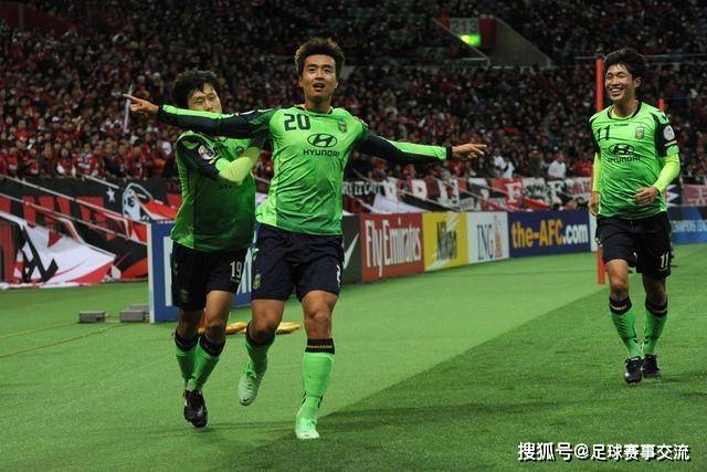 亚运游泳第四天赛程亮点：年轻选手张展硕迎战实力对手